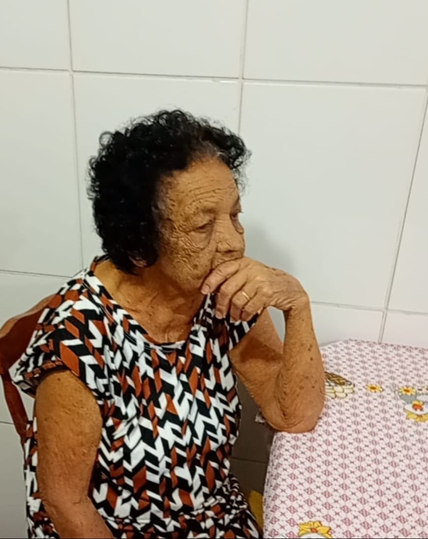 Santa Soares da Silva de Araújo