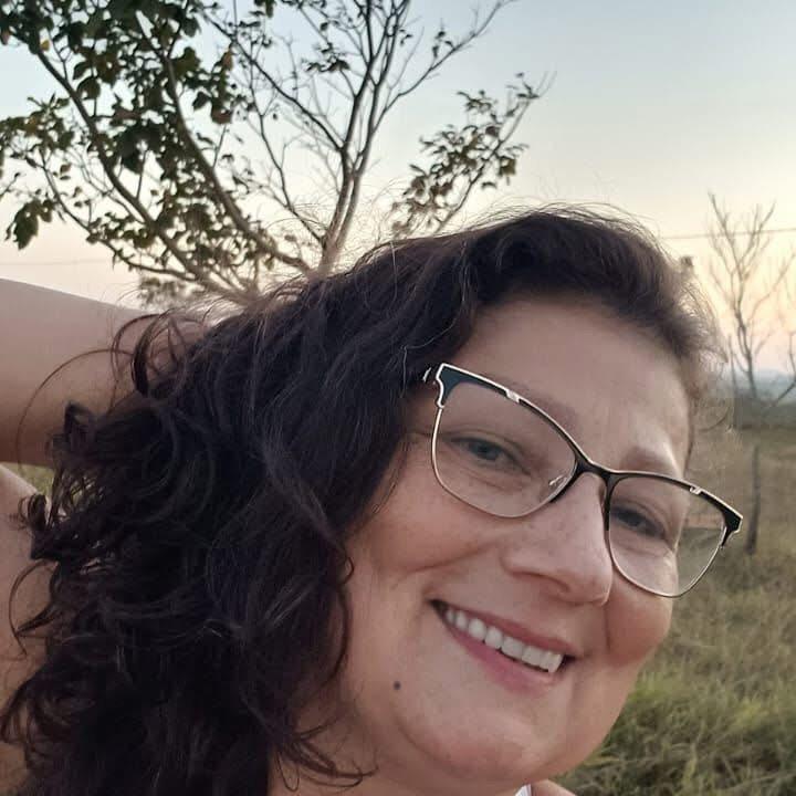 Gleniria Dalva Balduino Silveira